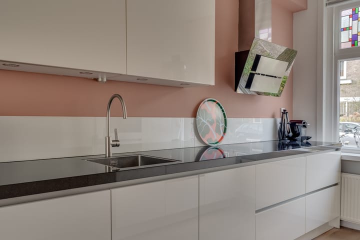 Foto 23 van Van der Mondestraat 149