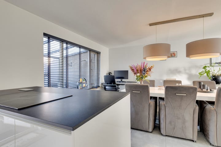 Foto 4 van Fossielenerf 70