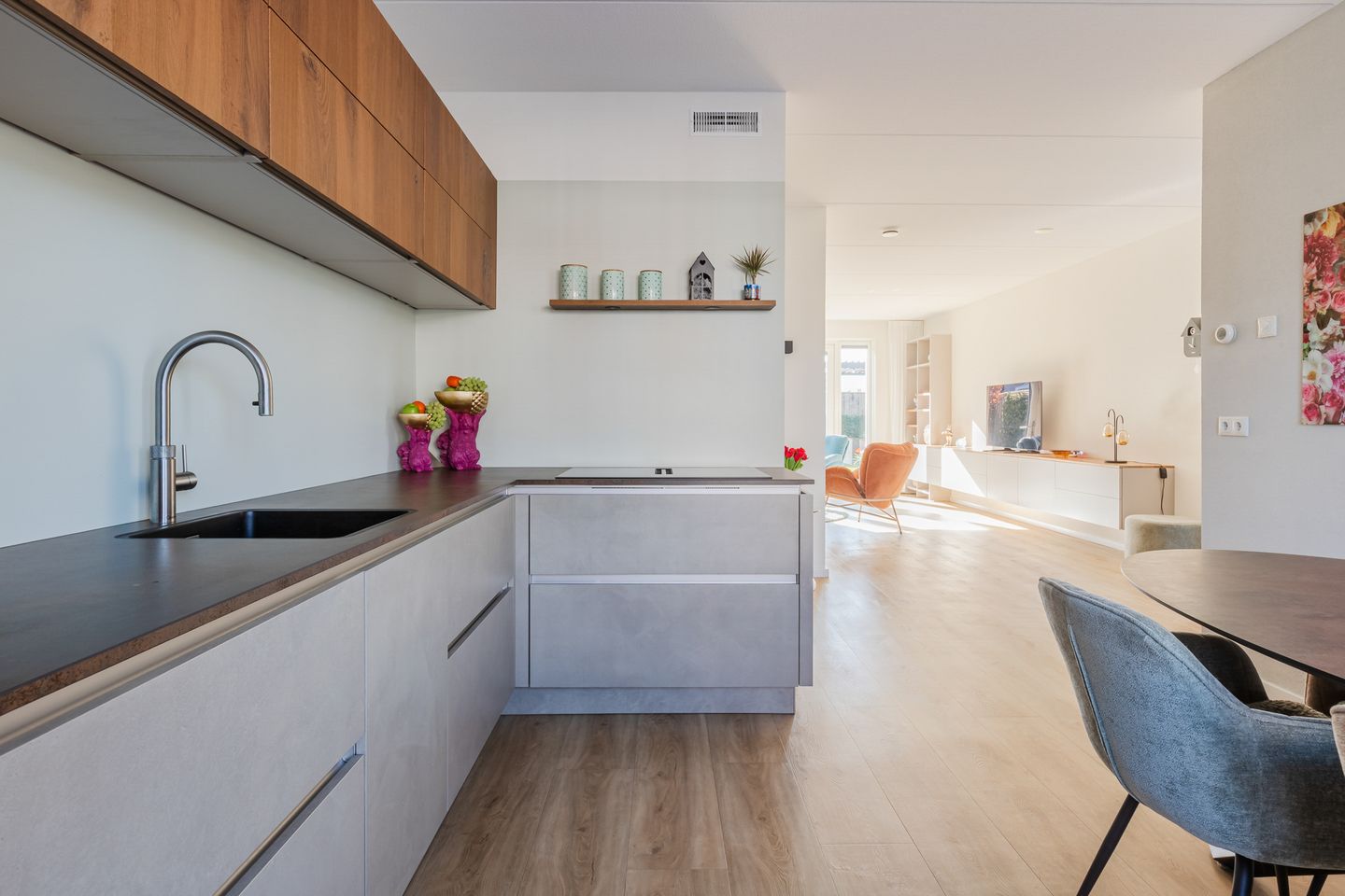 Foto 14 van Purperreiger 26