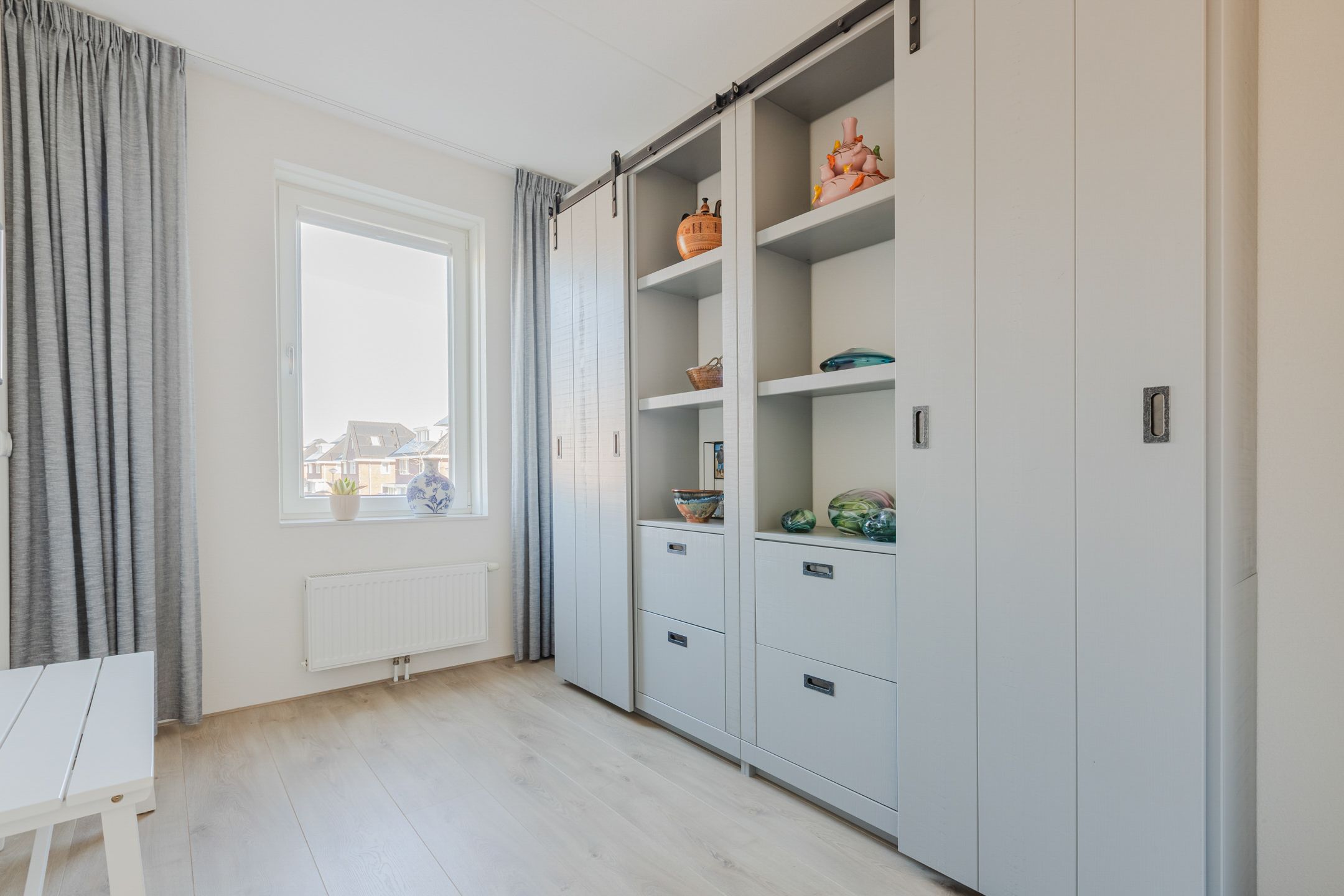 Foto 24 van Purperreiger 26