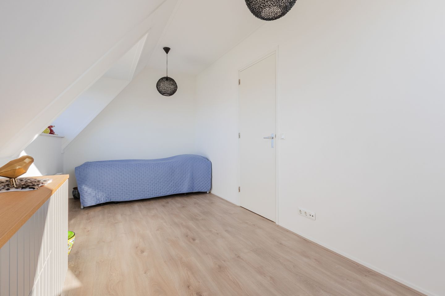 Foto 34 van Purperreiger 26