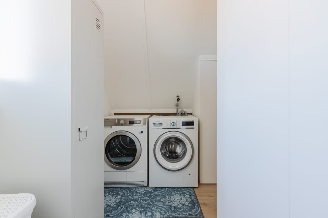 Foto 37 van Purperreiger 26