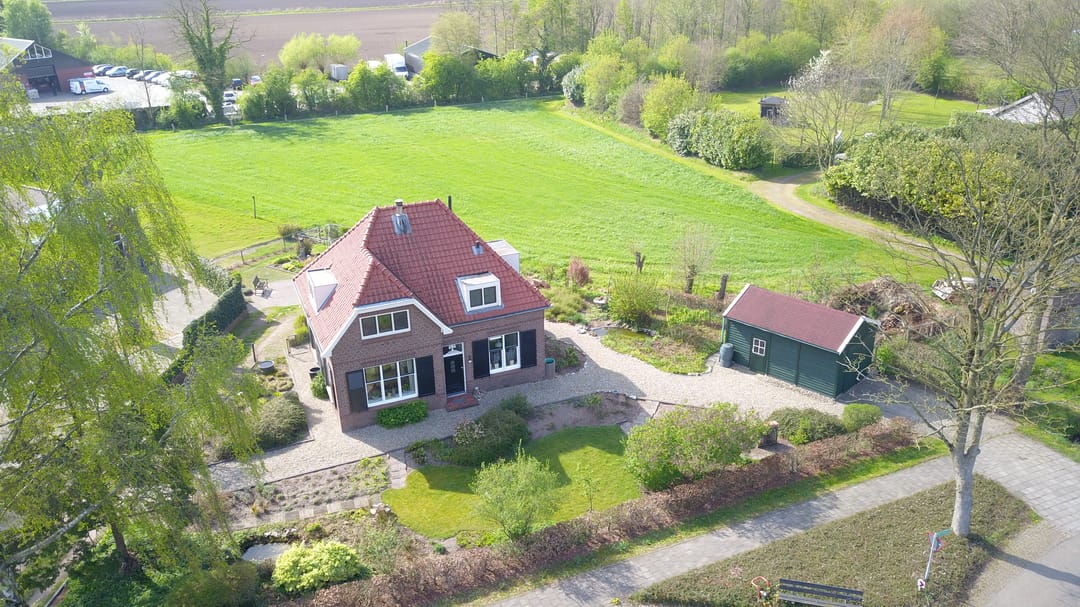 Foto 2 van Halle-Heideweg 24