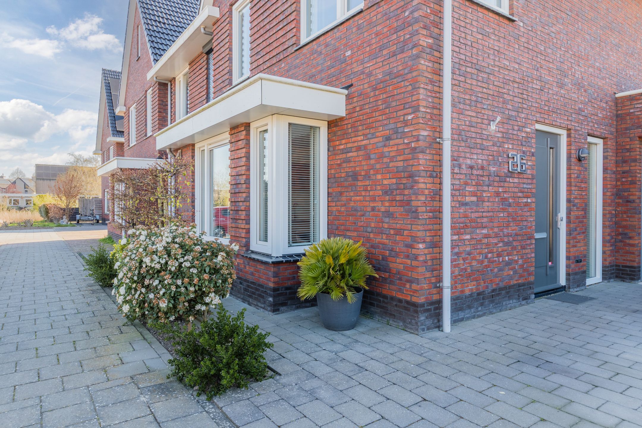 Foto 45 van Purperreiger 26