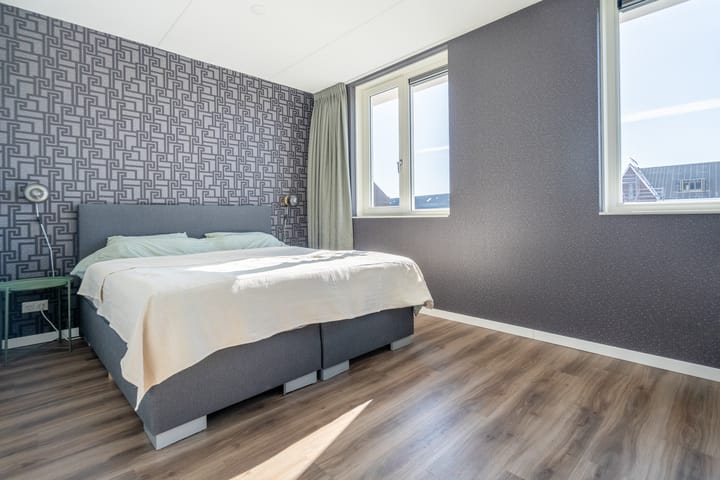 Foto 20 van Rozenbottel 12