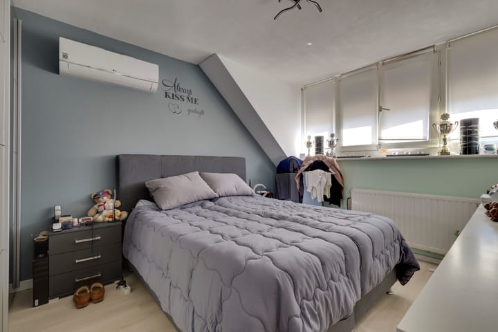 Foto 23 van Fossielenerf 70