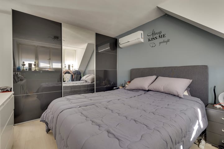 Foto 24 van Fossielenerf 70