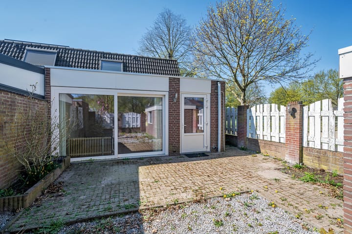 Photo 15 of Frederik Hendrikstraat 66-F