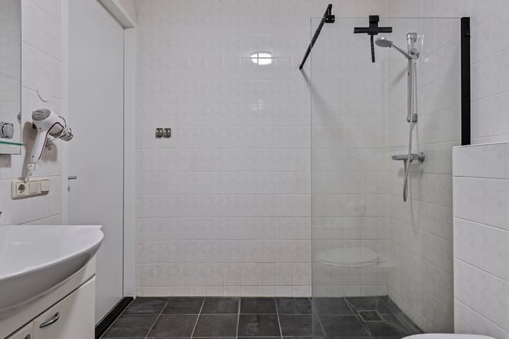 Foto 21 van Stationsstraat 33-07