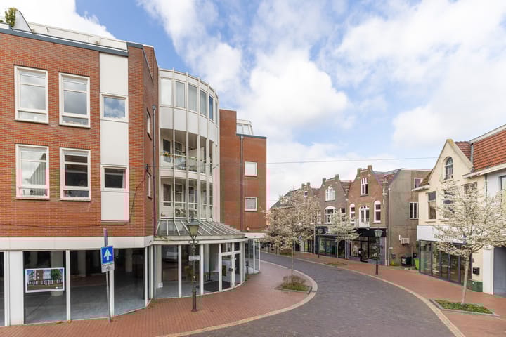 Photo 24 of Havenstraat 144