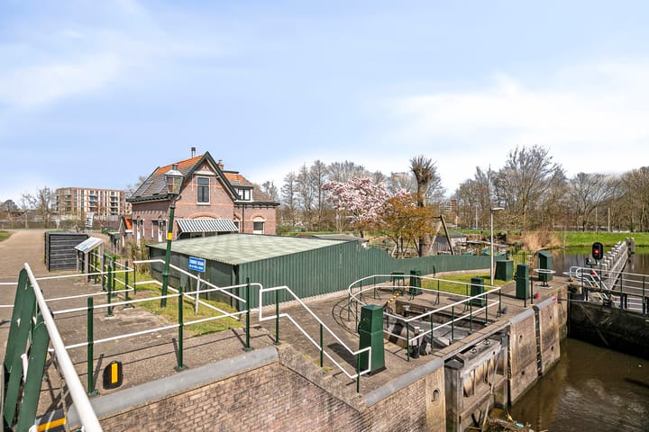 Foto 24 van Goejanverwelledijk 16