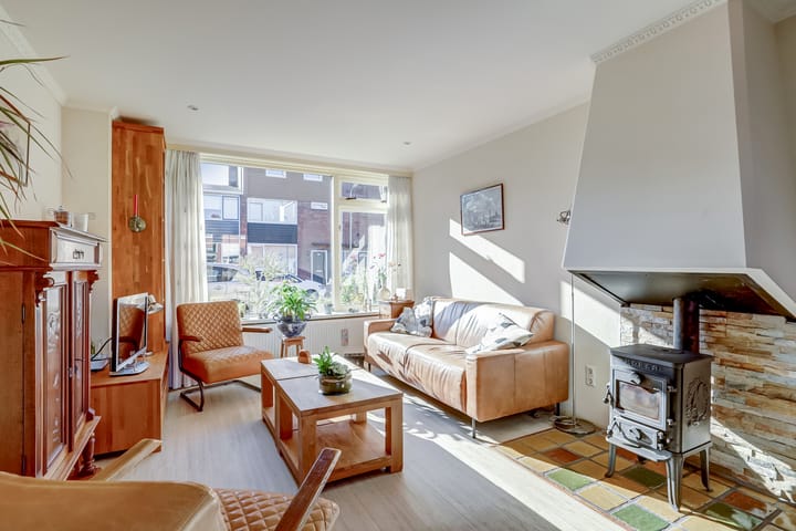 Foto 16 van Hoefbladstraat 16