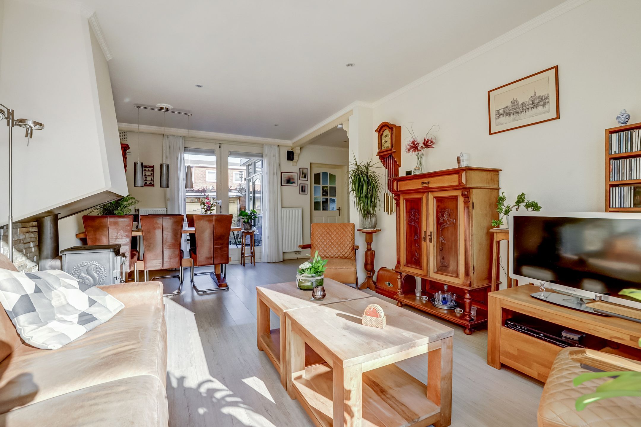 Foto 18 van Hoefbladstraat 16