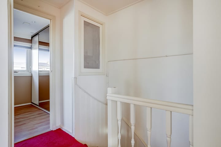 Foto 30 van Hoefbladstraat 16