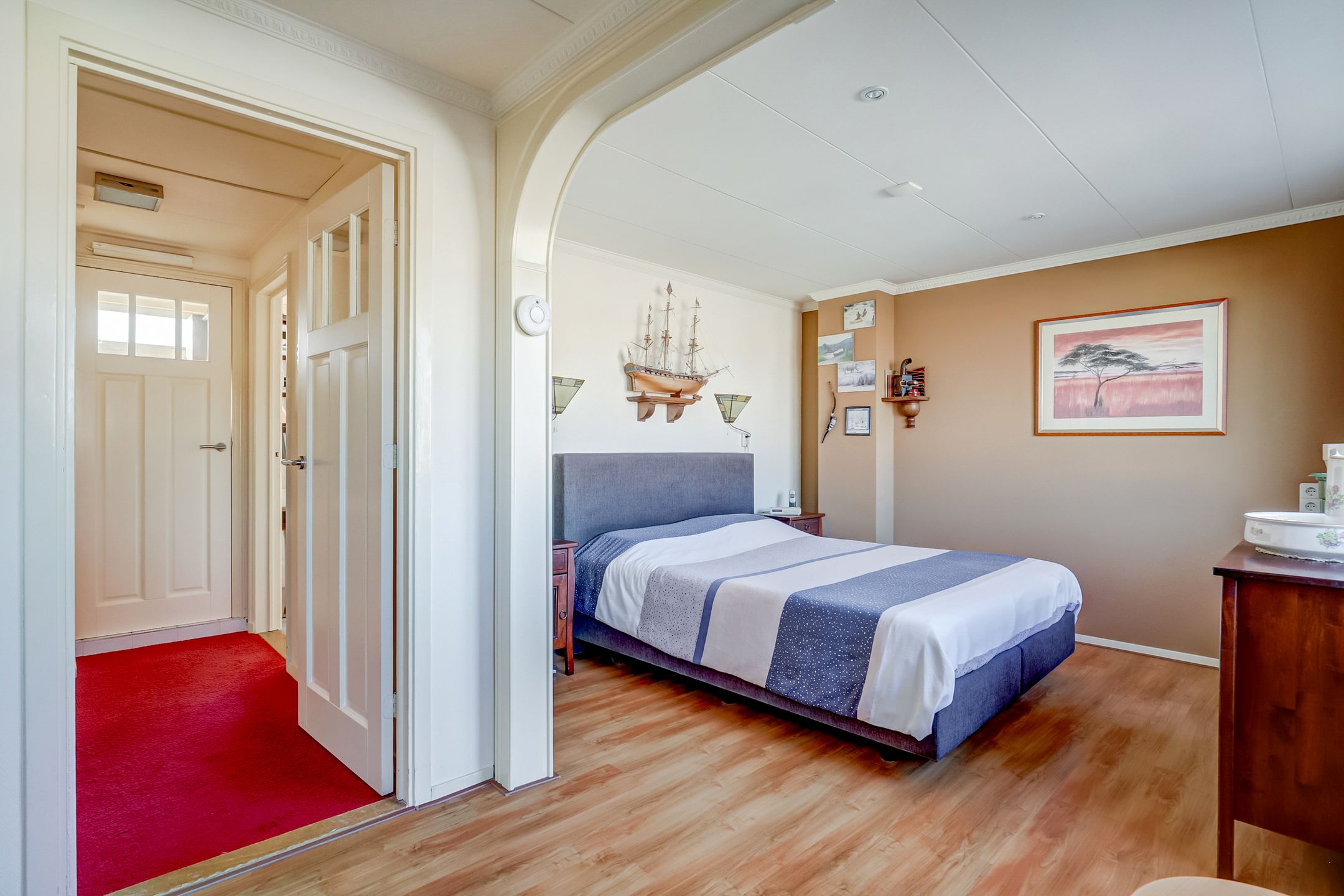 Foto 33 van Hoefbladstraat 16