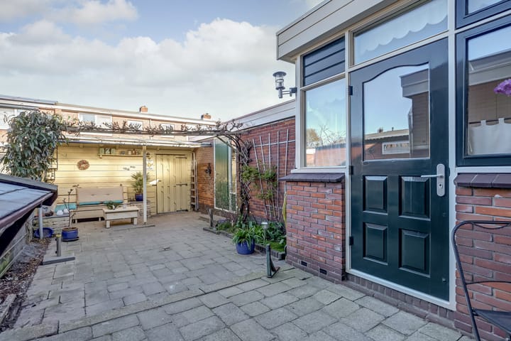 Foto 42 van Hoefbladstraat 16