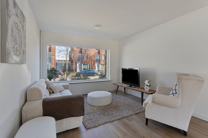 Foto 2 van van Vollenhovenstraat 20