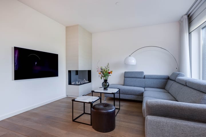 Foto 13 van Helmbloem 5