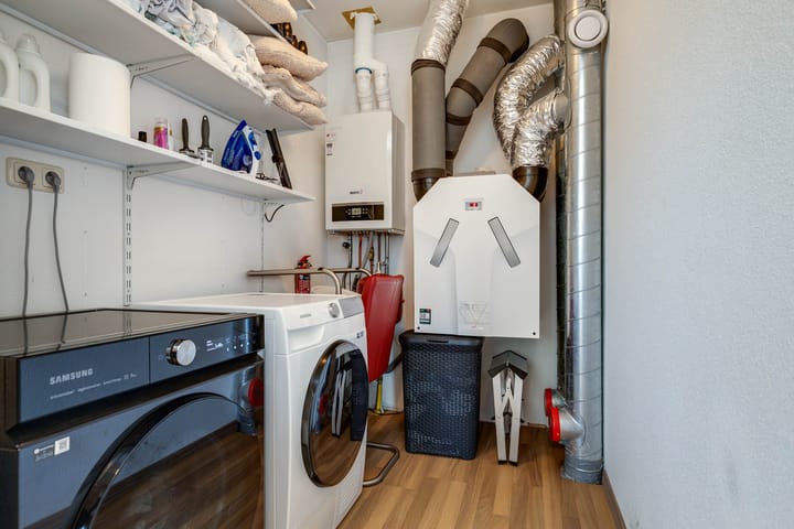 Foto 33 van Helmbloem 5