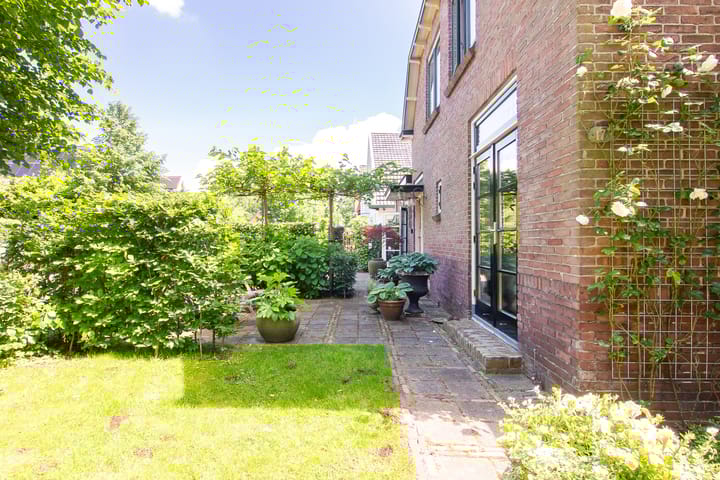 Photo 31 of Sint Antoniusstraat 17