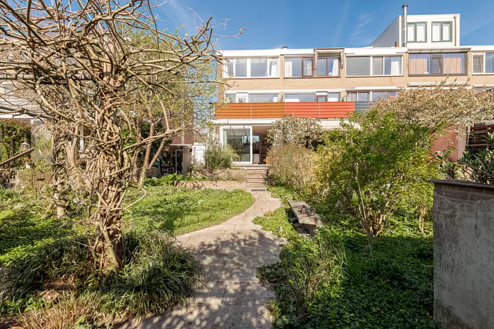 Foto 1 van Jan van Riebeeckstraat 28