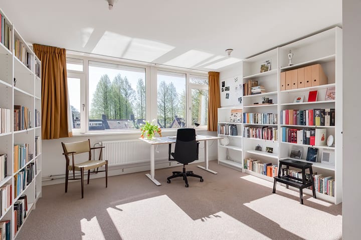 Foto 44 van Jan van Riebeeckstraat 28