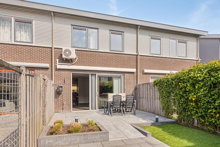 Foto 25 van Capellestraat 128