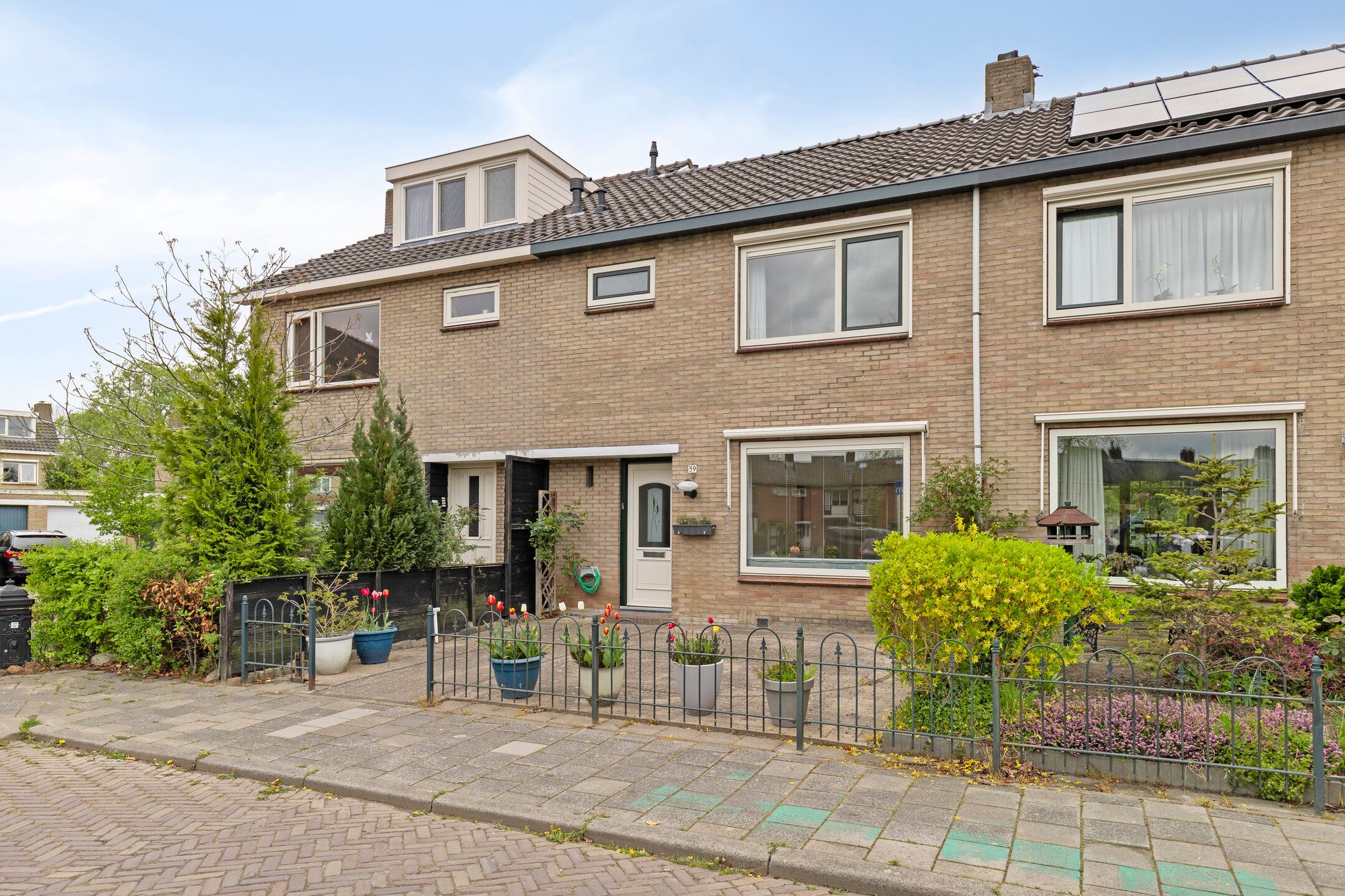 Foto 9 van van Wijngaardenplein 39