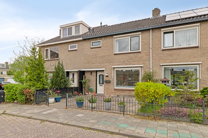 Photo 9 of van Wijngaardenplein 39