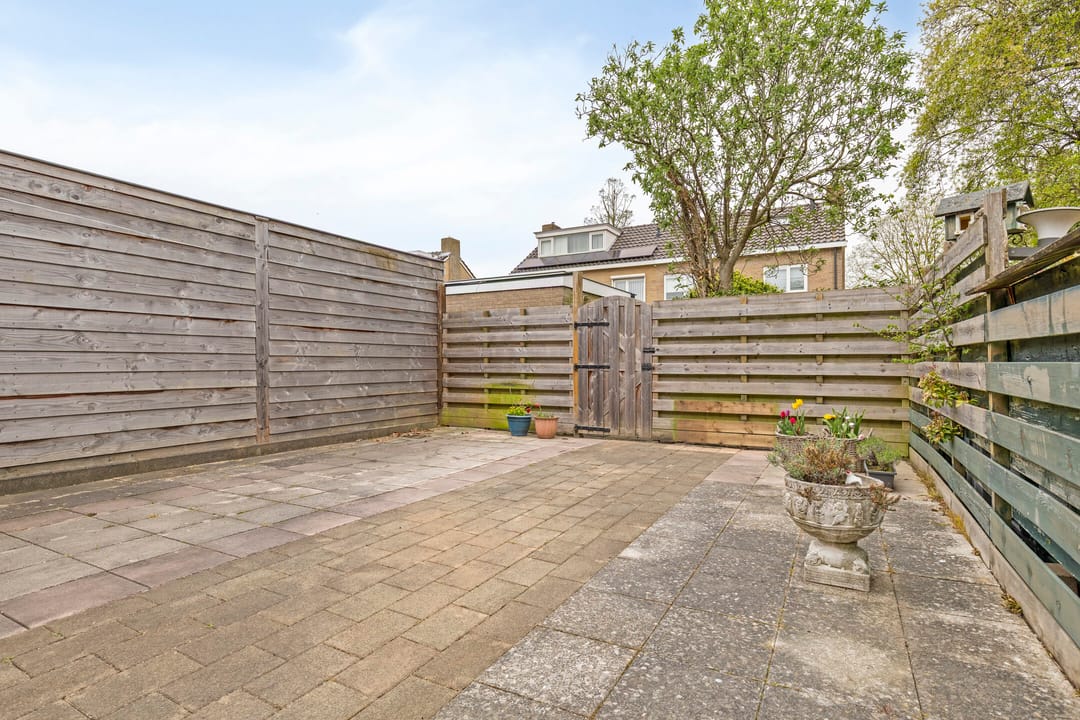 Foto 37 van van Wijngaardenplein 39