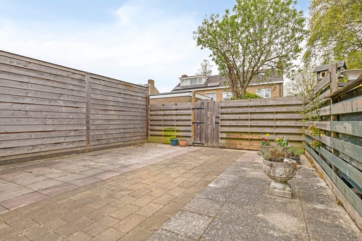 Photo 37 of van Wijngaardenplein 39