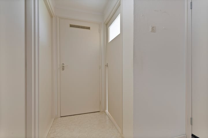 Photo 22 of van Wijngaardenplein 39