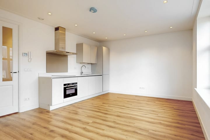 Foto 6 van Marco Polostraat 223-3