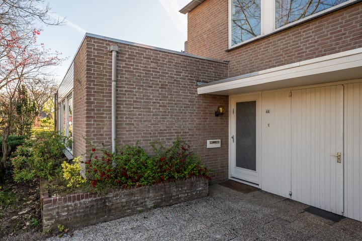 Foto 12 van Warmelo 44