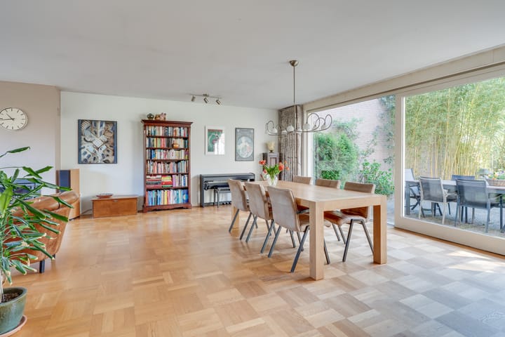 Foto 14 van Warmelo 44