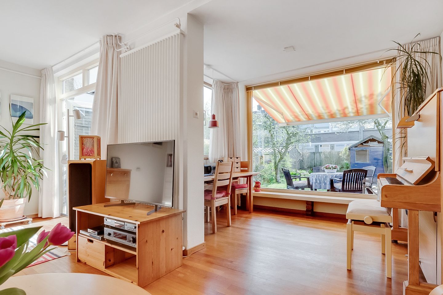 Photo 10 of Prins Hendriklaan 36