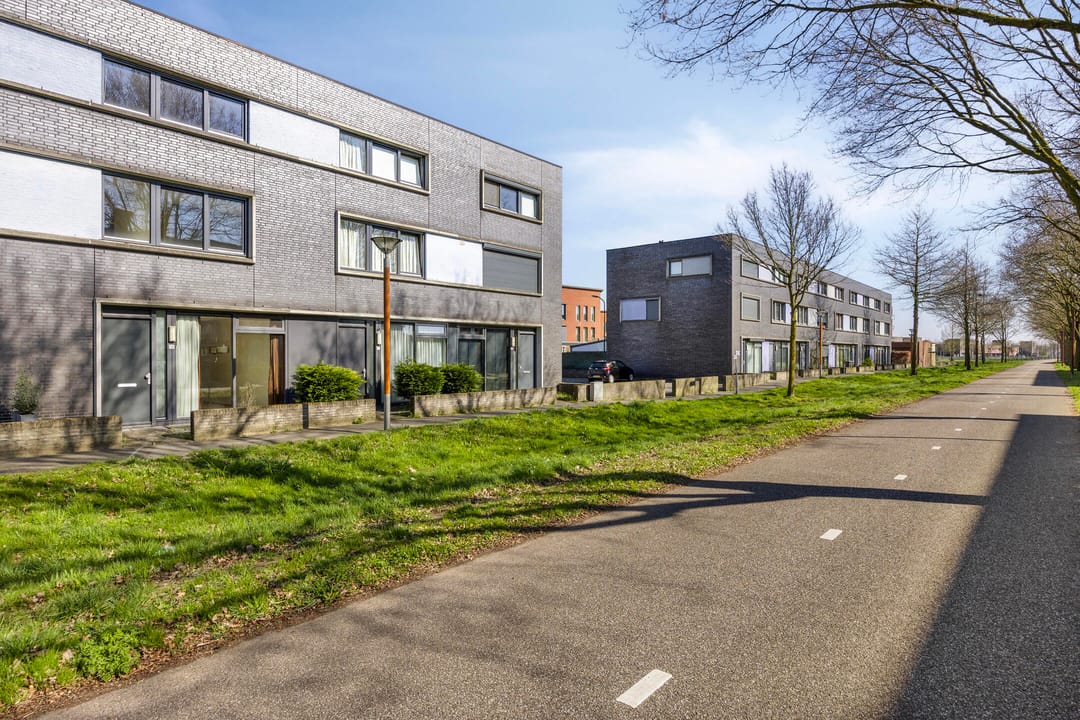 Foto 2 van Roggehof 14