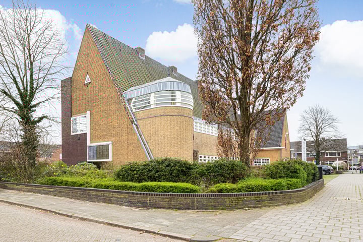 Elizabeth Wolffstraat 1