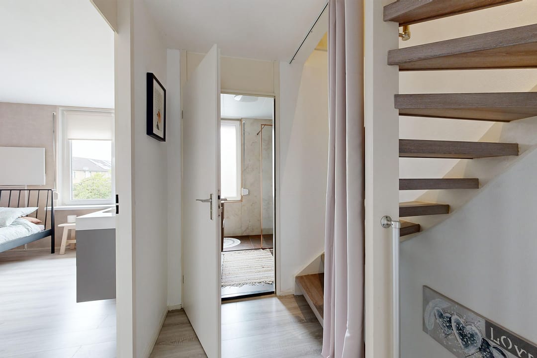 Photo 38 of Etersem 35