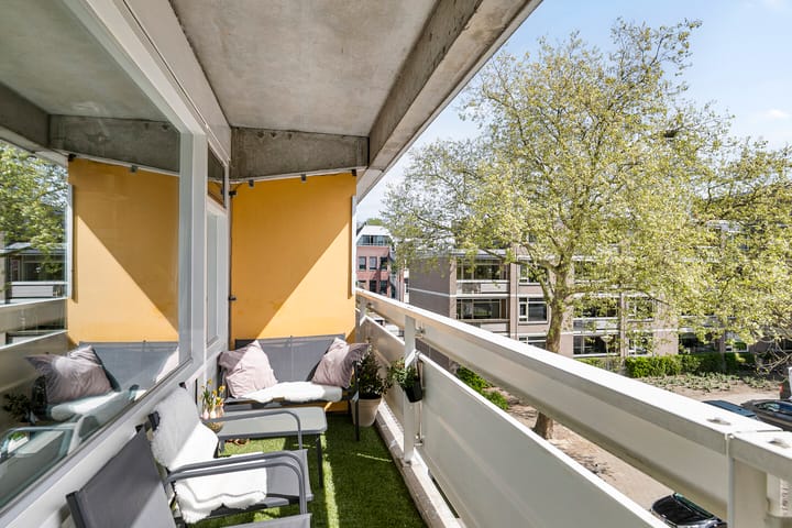 Foto 4 van Adriaan van Bergenstraat 270