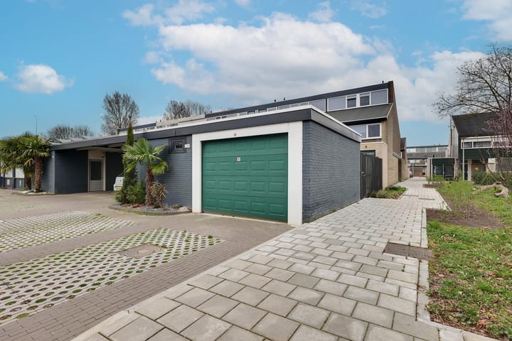 Foto 2 van Mosterdhof 176