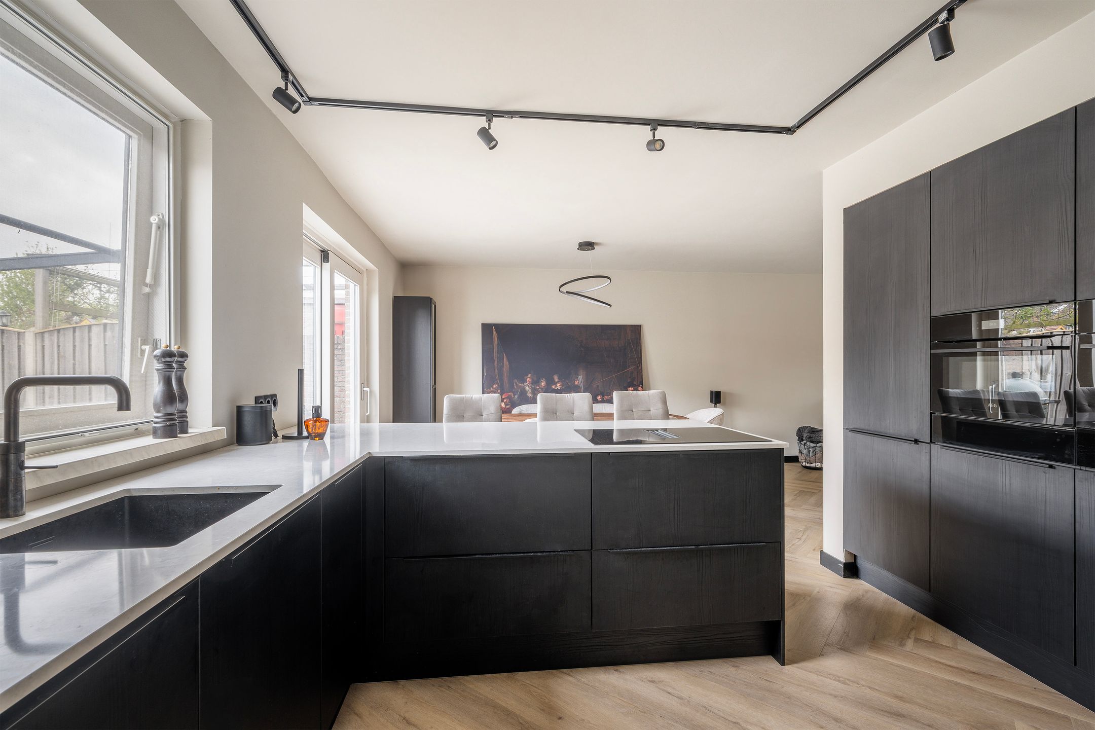 Foto 3 van Rosarium 9