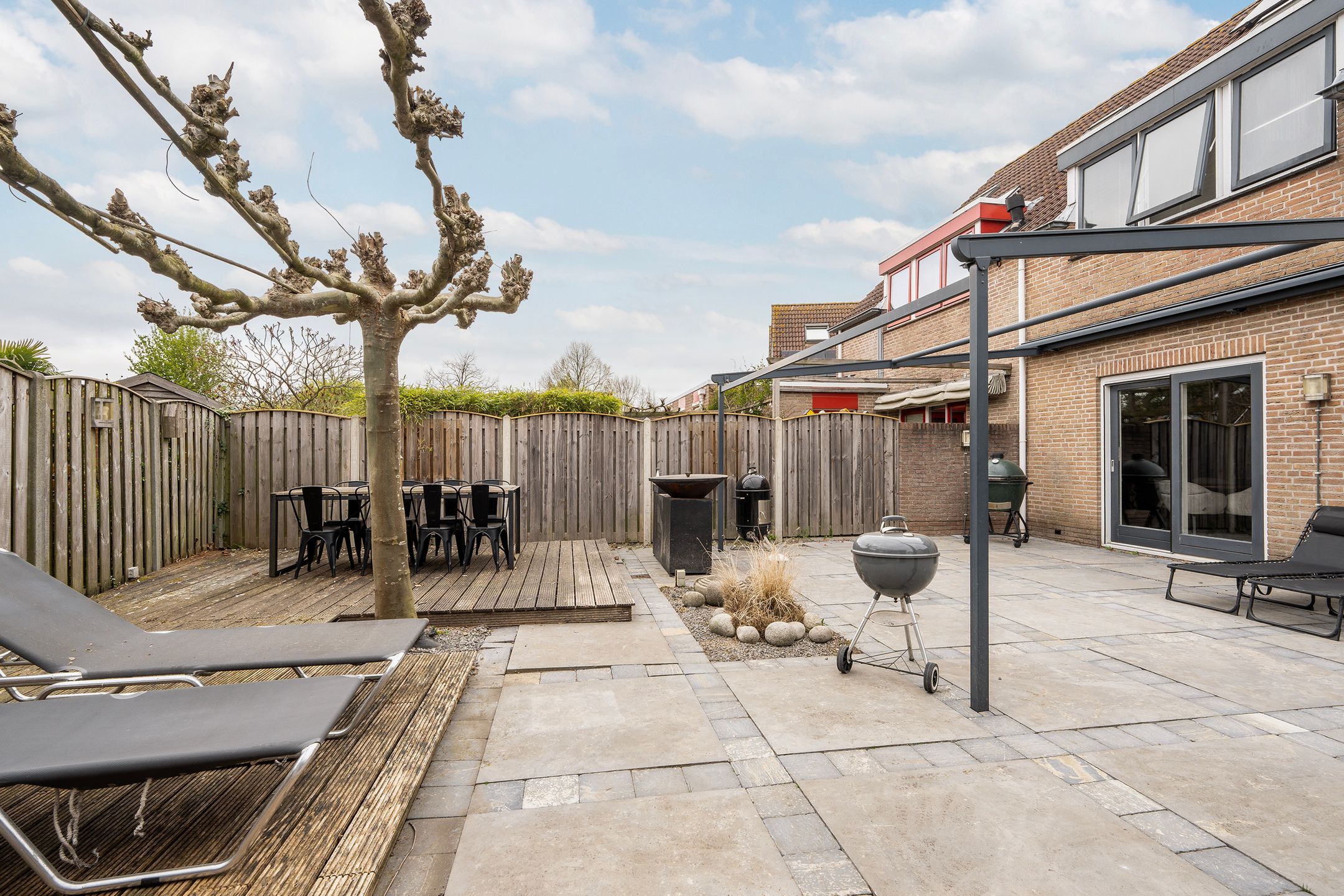 Foto 33 van Rosarium 9