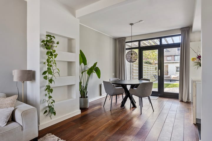 Foto 8 van Poeijersstraat 88