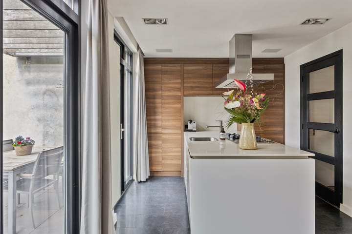 Foto 13 van Poeijersstraat 88