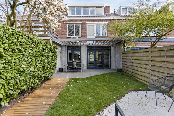 Foto 28 van Poeijersstraat 88