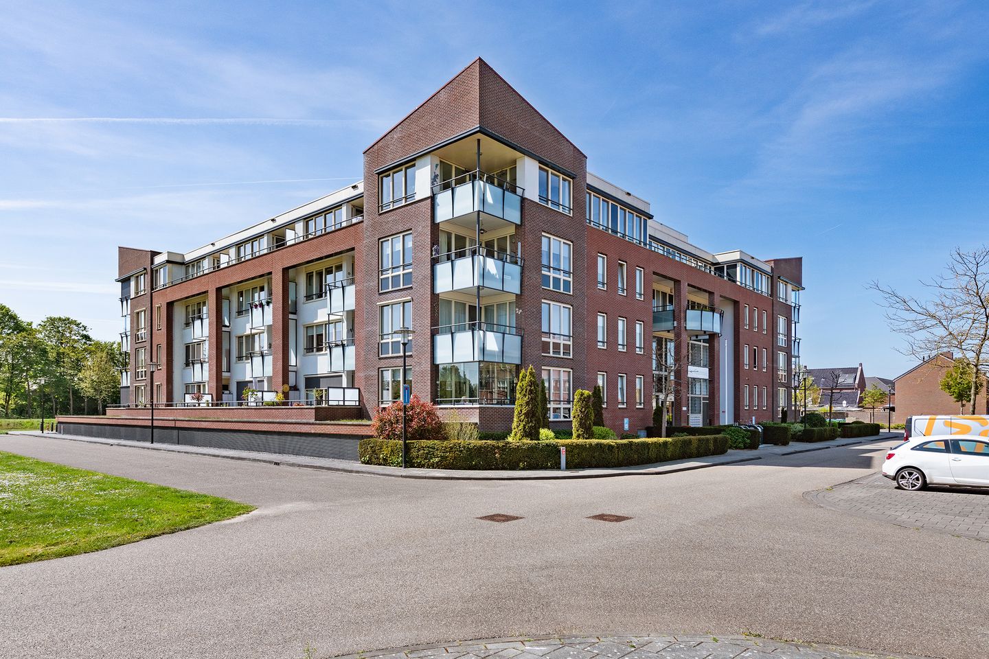 Foto 1 van Heemradenstraat 116