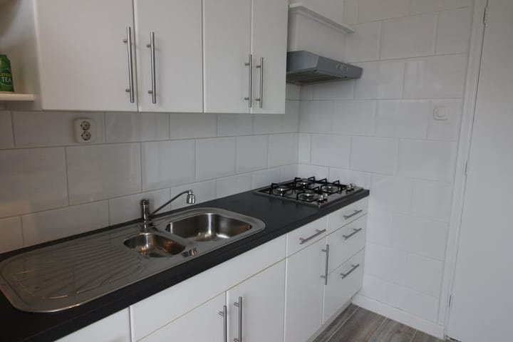 Foto 8 van Stroodorpe 11