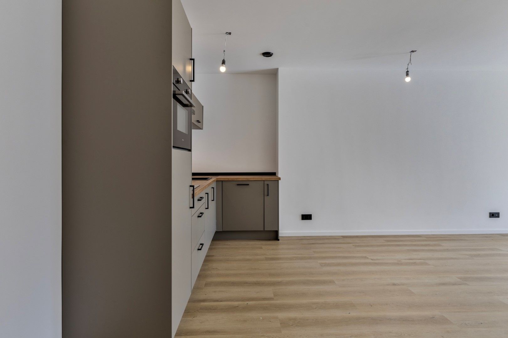 Foto 18 van Schoolstraat 30-D