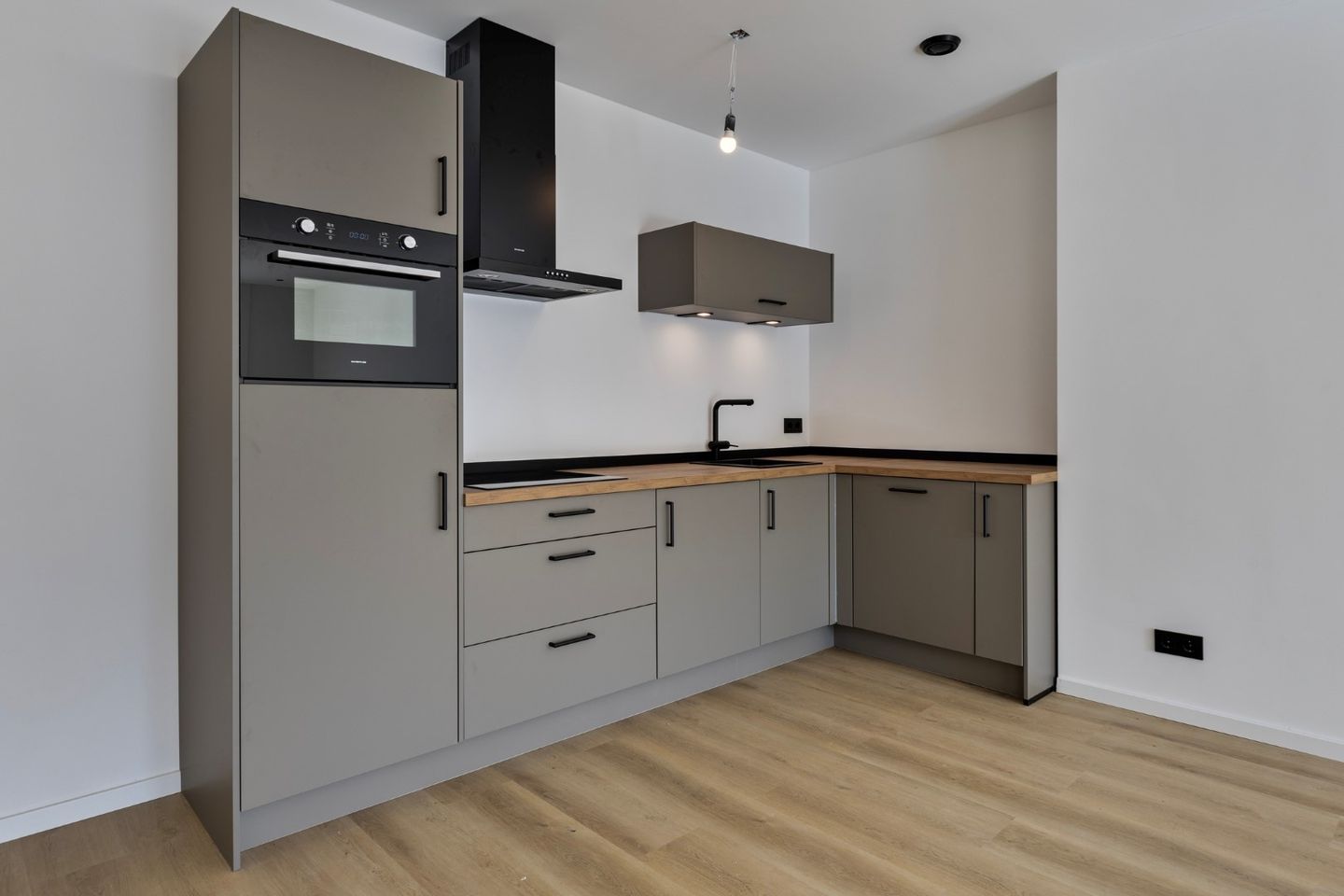 Foto 19 van Schoolstraat 30-D